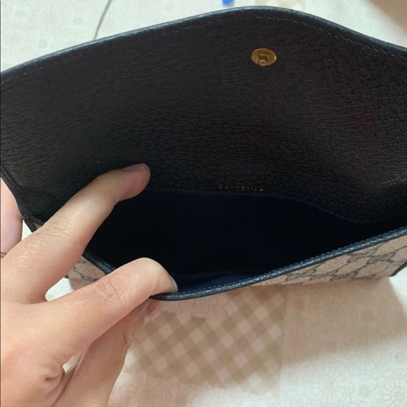 GUCCI VINTAGE BAG & WALLET IN PRISTINE CONDITION - Picture 11 of 15